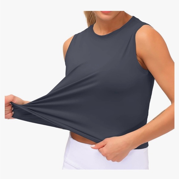 Large Dragon Fit waist length athletic shirt new without tags dark gray - Picture 4 of 8